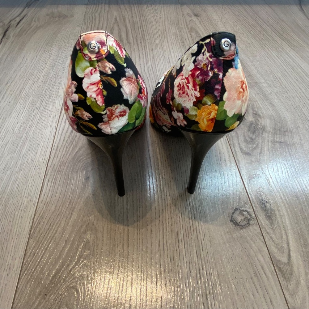 Floral print Guess high heels - Picture 6 of 7